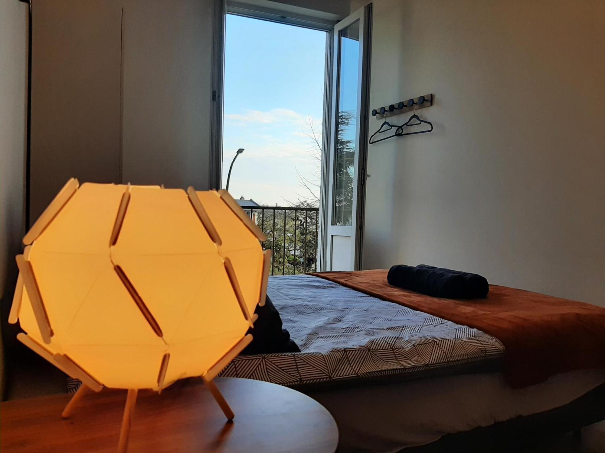 Les De - Grand T3 Lumineux