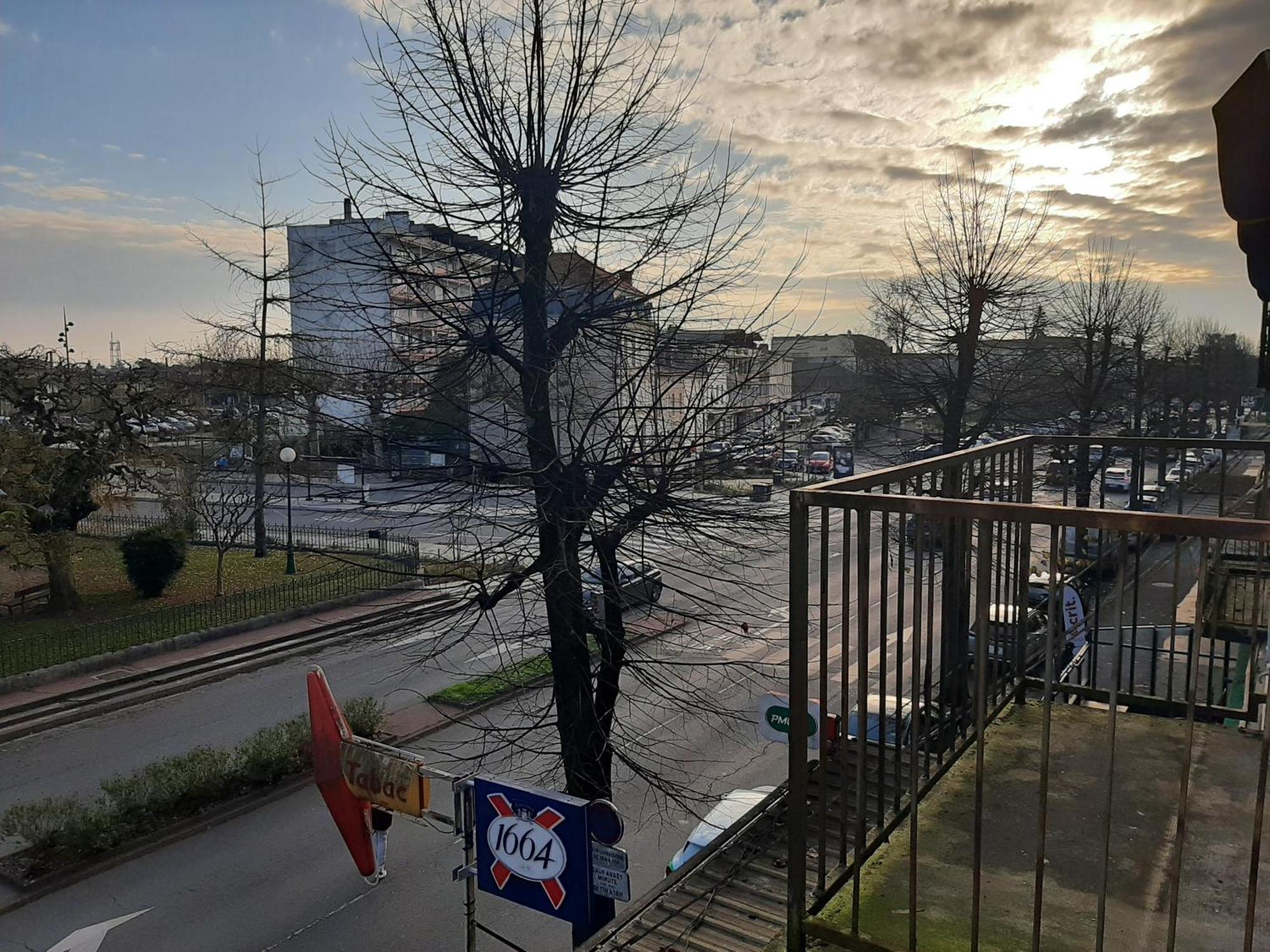 Les De - Grand T3 Lumineux *